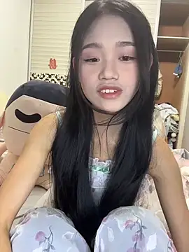 Snapshot of srr6677 chatting on February 2026 11:44:01 AM srr6677 online show from February 2026 11:44:01 AM