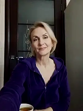 MichelleSolis online show from April 2026 04:10:02 PM