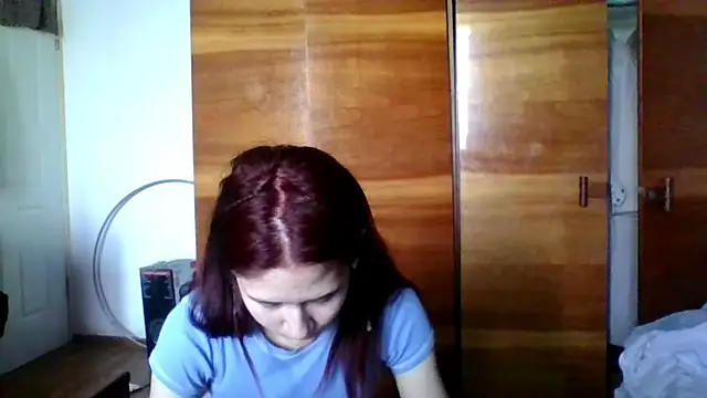 Snapshot of NickiKisinger chatting on February 2026 06:32:01 AM NickiKisinger online show from February 2026 06:32:01 AM