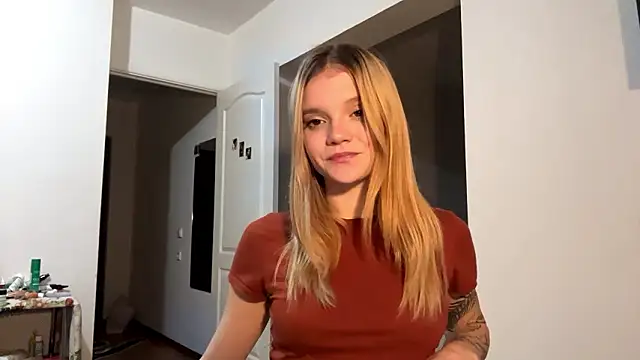 Snapshot of Tiffany_Muse chatting on February 2026 02:53:01 AM Tiffany Muse online show from February 2026 02:53:01 AM