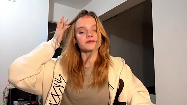 Snapshot of Tiffany_Muse chatting on February 2026 01:00:02 AM Tiffany Muse online show from February 2026 01:00:02 AM