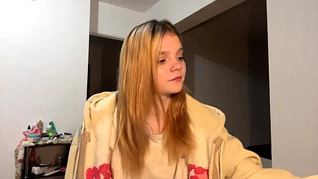 Snapshot of Tiffany_Muse chatting on February 2026 01:10:02 AM Tiffany Muse online show from February 2026 01:10:02 AM