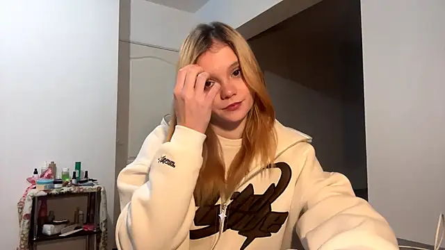 Snapshot of Tiffany_Muse chatting on February 2026 12:59:01 AM Tiffany Muse online show from February 2026 12:59:01 AM