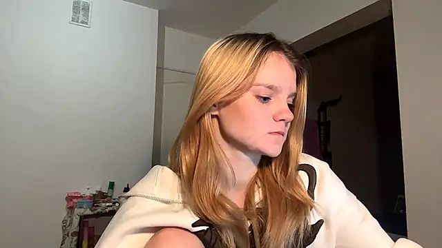 Snapshot of Tiffany_Muse chatting on February 2026 11:06:01 PM Tiffany Muse online show from February 2026 11:06:01 PM