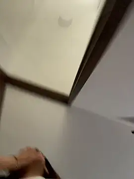 Snapshot of alison_parkerr26 chatting on March 2026 05:20:01 PM alison parkerr26 online show from March 2026 05:20:01 PM