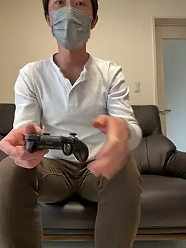 Snapshot of K0U-123 chatting on February 2026 12:44:01 AM K0U-123 online show from February 2026 12:44:01 AM