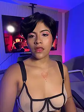 Eva Monroes online show from April 2026 03:57:02 AM