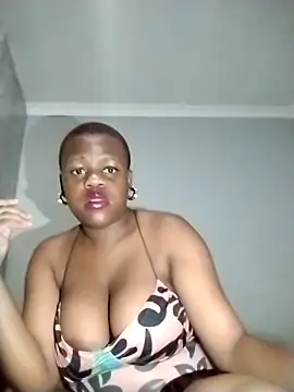 Snapshot of Mzandihottie chatting on March 2026 09:10:01 PM Mzandihottie online show from March 2026 09:10:01 PM