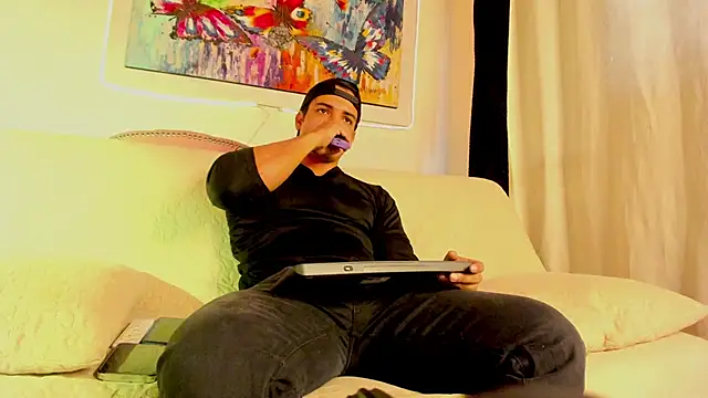 Snapshot of jhon_nicolas chatting on February 2026 07:54:01 PM jhon nicolas online show from February 2026 07:54:01 PM