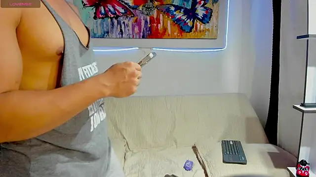 Snapshot of jhon_nicolas chatting on February 2026 09:02:01 PM jhon nicolas online show from February 2026 09:02:01 PM