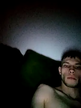 MalyHelikopter1234 online show from February 2026 12:15:02 AM