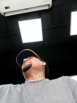 pepinoXXX online show from February 2026 05:51:01 PM