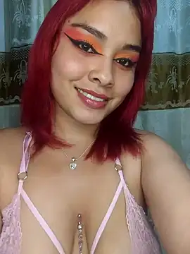 Snapshot of zoe_love18 chatting on February 2026 03:50:01 AM zoe love18 online show from February 2026 03:50:01 AM