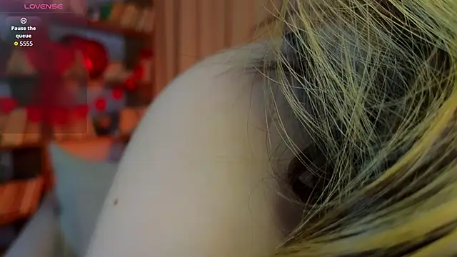 Snapshot of kate__rIna chatting on February 2026 02:08:01 AM kate rIna online show from February 2026 02:08:01 AM