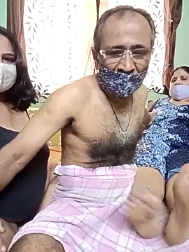 HoneyHush online show from March 2026 11:15:02 AM