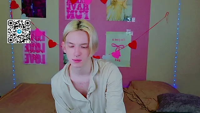 Snapshot of Ron_Vilss chatting on February 2026 04:32:01 AM Ron Vilss online show from February 2026 04:32:01 AM