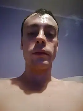 Snapshot of Miquelp123 chatting on February 2026 02:26:02 PM Miquelp123 online show from February 2026 02:26:02 PM