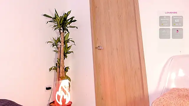 Chinese goddess  online show from March 2026 12:12:02 PM