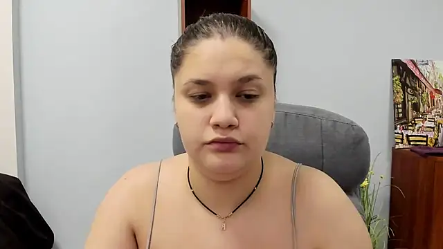 Snapshot of Maddinia chatting on February 2026 08:34:02 AM Maddinia online show from February 2026 08:34:02 AM