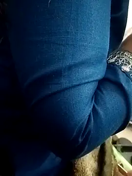 Snapshot of Priyani_2304 chatting on February 2026 08:51:01 AM Priyani 2304 online show from February 2026 08:51:01 AM