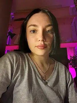 Snapshot of HotDevilGirl_ chatting on February 2026 05:11:02 PM HotDevilGirl online show from February 2026 05:11:02 PM