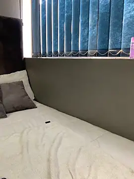 Snapshot of SexyLaylahx chatting on February 2026 03:19:02 PM SexyLaylahx online show from February 2026 03:19:02 PM