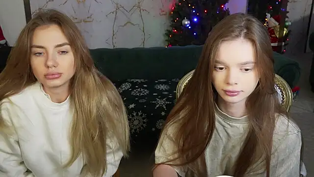 Snapshot of Zlata_Sky chatting on January 2025 07:49:02 PM Zlata Sky online show from January 2025 07:49:02 PM