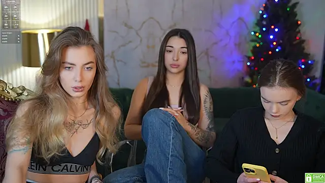 Snapshot of Zlata_Sky chatting on January 2025 07:39:02 PM Zlata Sky online show from January 2025 07:39:02 PM