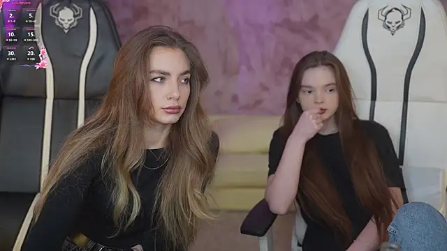 Snapshot of Zlata_Sky chatting on January 2025 07:43:01 PM Zlata Sky online show from January 2025 07:43:01 PM