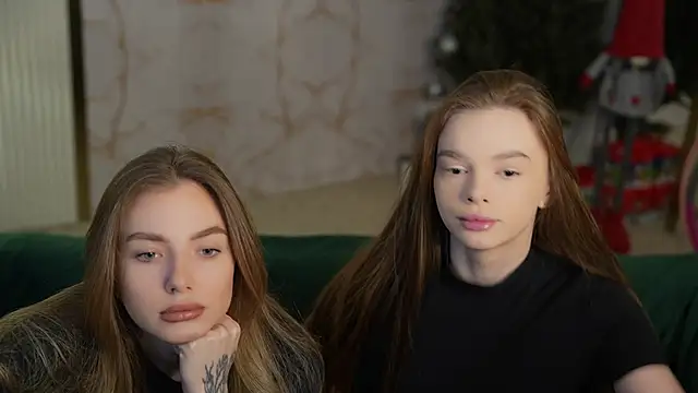 Snapshot of Zlata_Sky chatting on February 2025 07:34:01 PM Zlata Sky online show from February 2025 07:34:01 PM