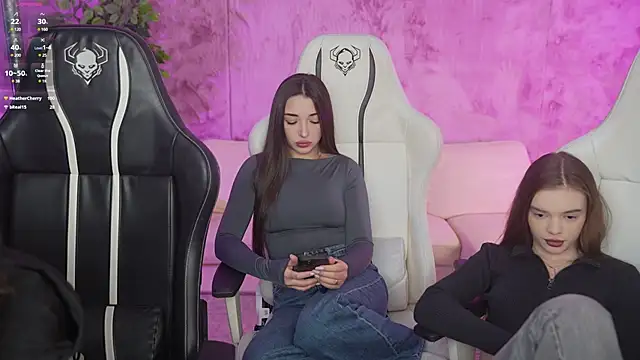 Snapshot of Zlata_Sky chatting on February 2025 03:41:02 PM Zlata Sky online show from February 2025 03:41:02 PM