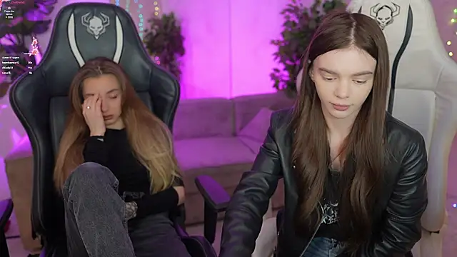 Snapshot of Zlata_Sky chatting on March 2025 07:34:02 PM Zlata Sky online show from March 2025 07:34:02 PM