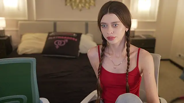 Zlata Sky online show from February 2026 03:41:02 PM