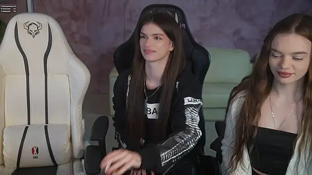 Zlata Sky online show from April 2026 02:44:01 PM