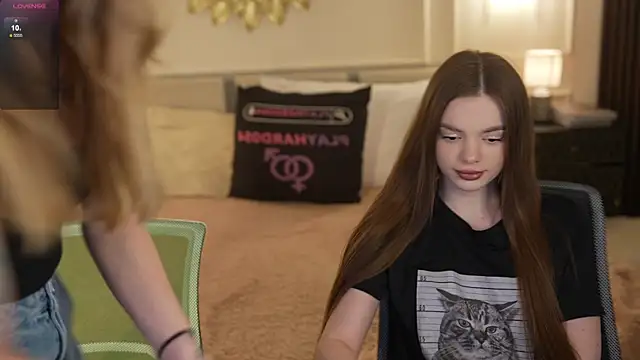Zlata Sky online show from May 2026 06:39:01 PM