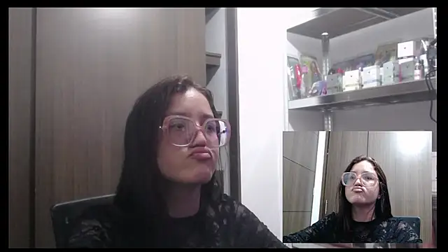 Snapshot of sheryl_25 chatting on February 2026 03:29:02 AM sheryl 25 online show from February 2026 03:29:02 AM