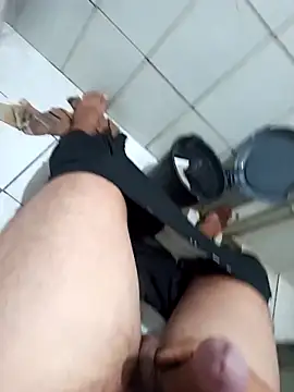 zacariastesao22 online show from February 2026 05:57:02 PM