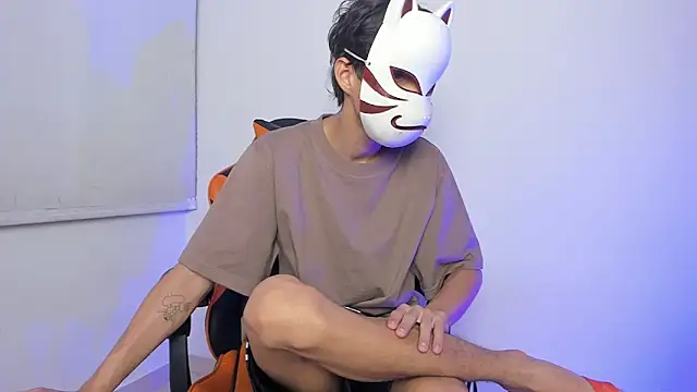 Senpai Lover  online show from March 2026 07:50:01 PM