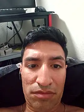 Yoloso33 online show from February 2026 10:03:02 AM