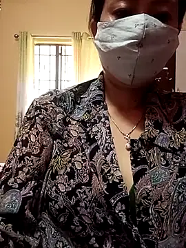 Snapshot of neha0882 chatting on February 2026 05:28:02 AM neha0882 online show from February 2026 05:28:02 AM