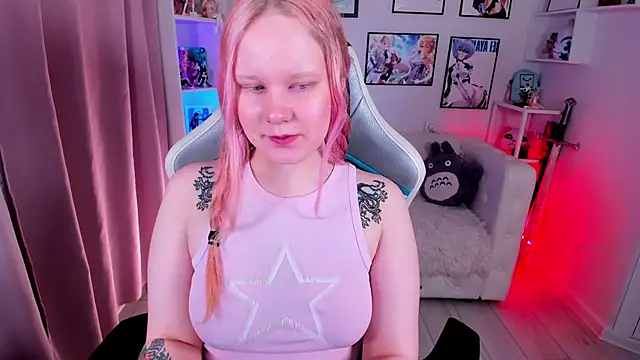 AnnieVibe online show from March 2026 05:40:01 PM