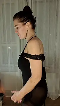 Bella Velour online show from February 2026 11:33:02 PM