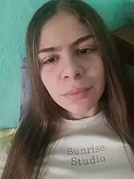 miraevelina online show from February 2026 01:32:02 PM