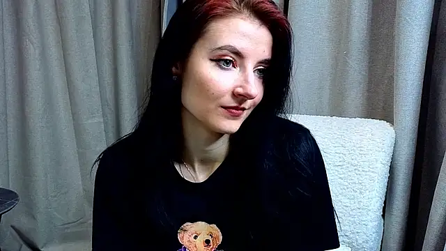 NicoleLuxe online show from February 2026 05:00:02 PM