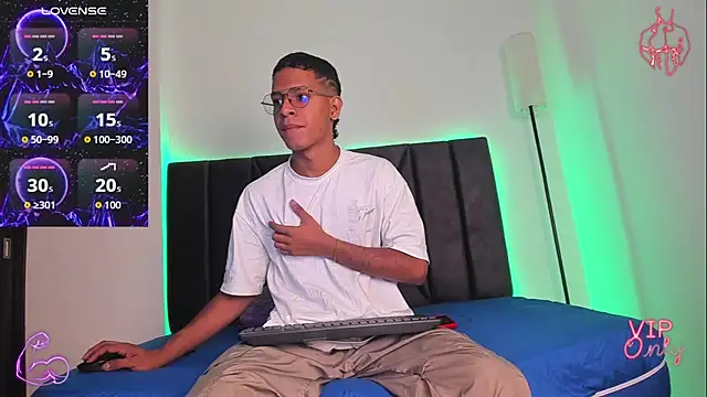 StellayDrake online show from February 2026 01:41:02 PM