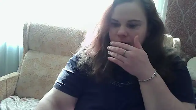 Snapshot of DollyGersoon chatting on March 2026 08:27:02 AM DollyGersoon online show from March 2026 08:27:02 AM