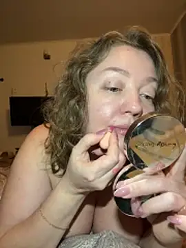 Snapshot of BBBWOOW chatting on February 2026 05:14:01 PM BBBWOOW online show from February 2026 05:14:01 PM