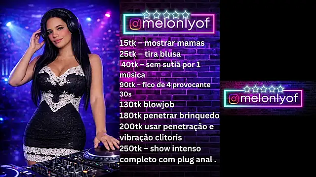 Snapshot of MelOnlyOf chatting on February 2026 10:19:01 PM MelOnlyOf online show from February 2026 10:19:01 PM