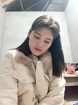 Snapshot of Anna_516 chatting on February 2026 01:43:02 AM Anna 516 online show from February 2026 01:43:02 AM