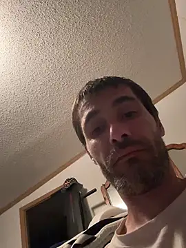Snapshot of tommattsonn chatting on July 2026 01:23:01 AM tommattsonn online show from July 2026 01:23:01 AM